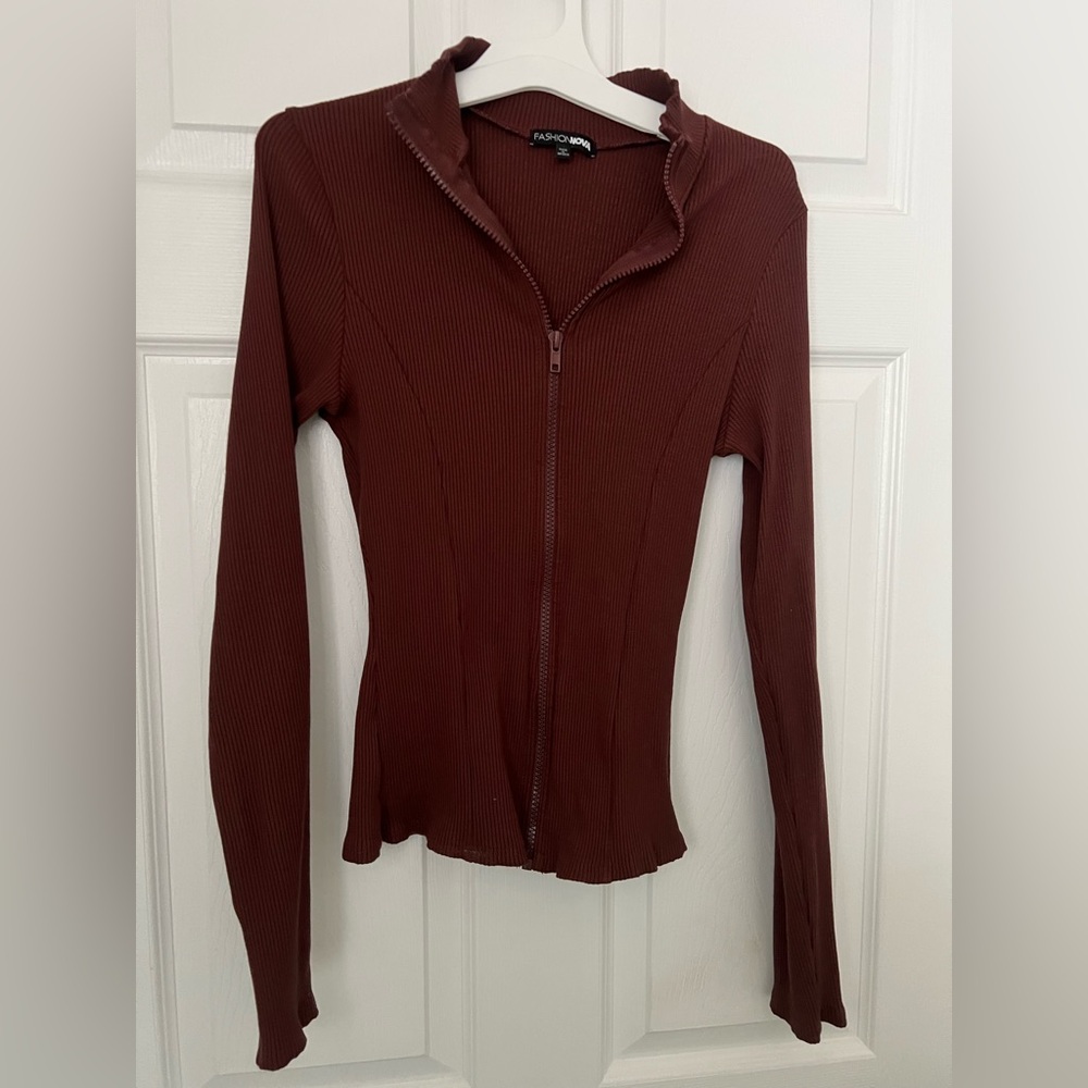 Brown Ribbed Top 🤎 - Picture 7 of 7